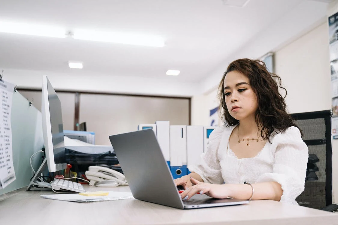 Vaga para Auxiliar Administrativo em Recife.