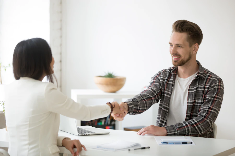 Vaga para Consultor de Vendas em Recife.